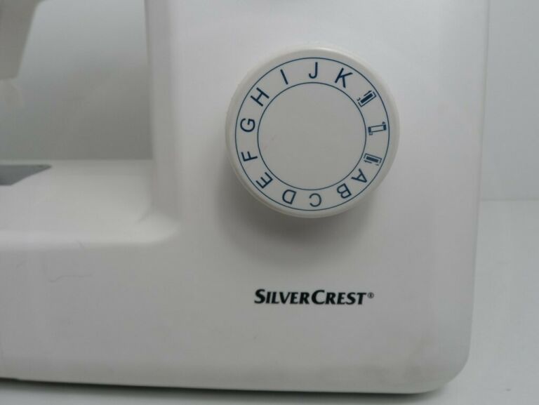 MASZYNA DO SZYCIA SILVERCREST SNM 33 B1