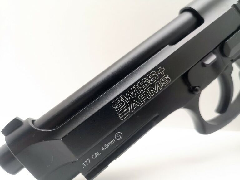 WIATRÓWKA SWISS ARMS GSG P92 4,5MM KOMPLET