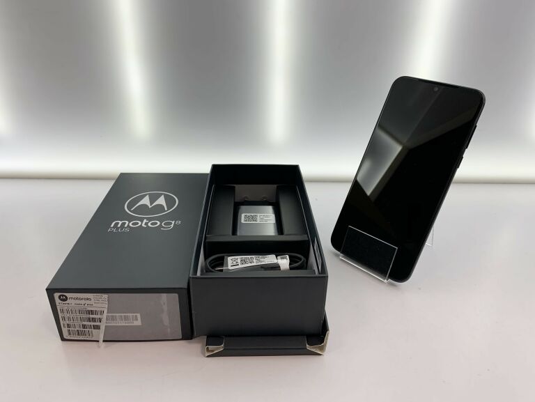 ZADBANY TELEFON MOTOROLA MOTO G8 PLUS