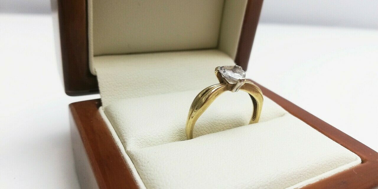 piekny-zloty-pierscionek-z-sercem-333-224-r14-dluga-5-koscierzyna