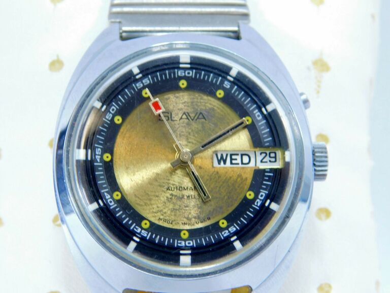 ZEGAREK SLAVA AUTOMATYCZNY 27 JEWELS MADE IN USSR