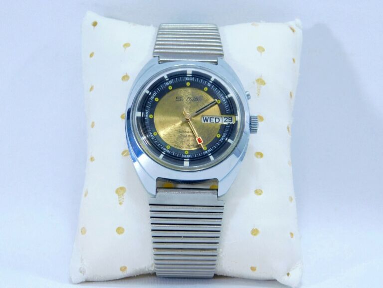 ZEGAREK SLAVA AUTOMATYCZNY 27 JEWELS MADE IN USSR