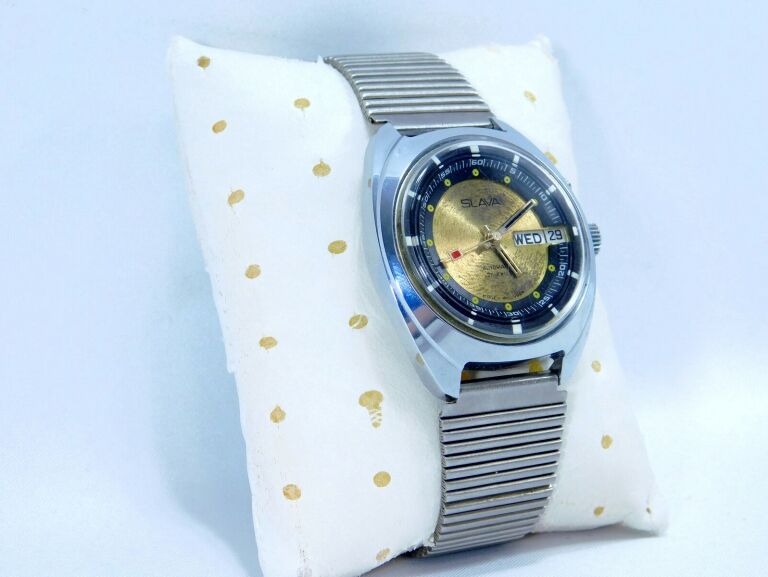 ZEGAREK SLAVA AUTOMATYCZNY 27 JEWELS MADE IN USSR