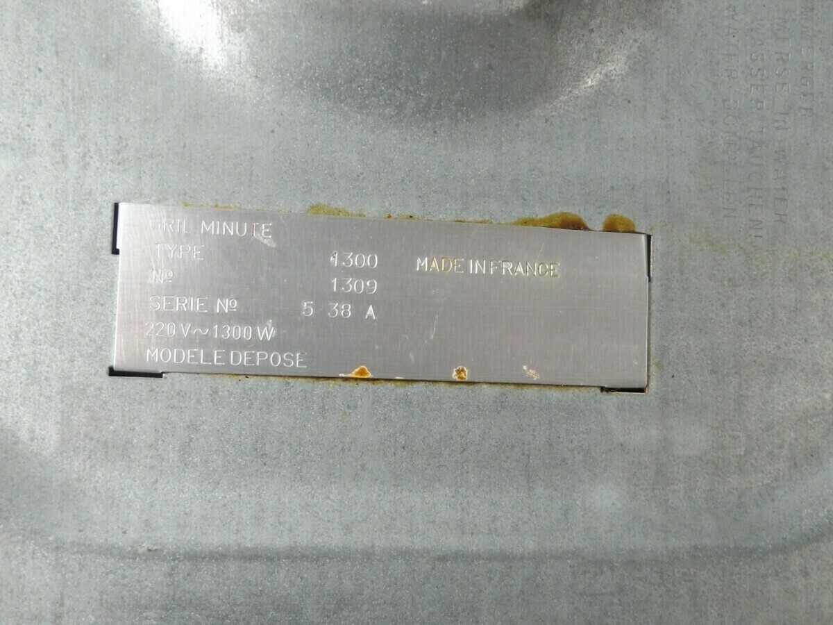 grill-elektryczny-stary-zdarty-seb-1300-model-seb-1300