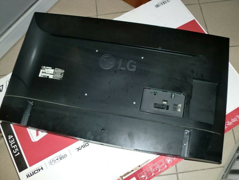 telewizor-lg-43-cale-smart-tv-nie
