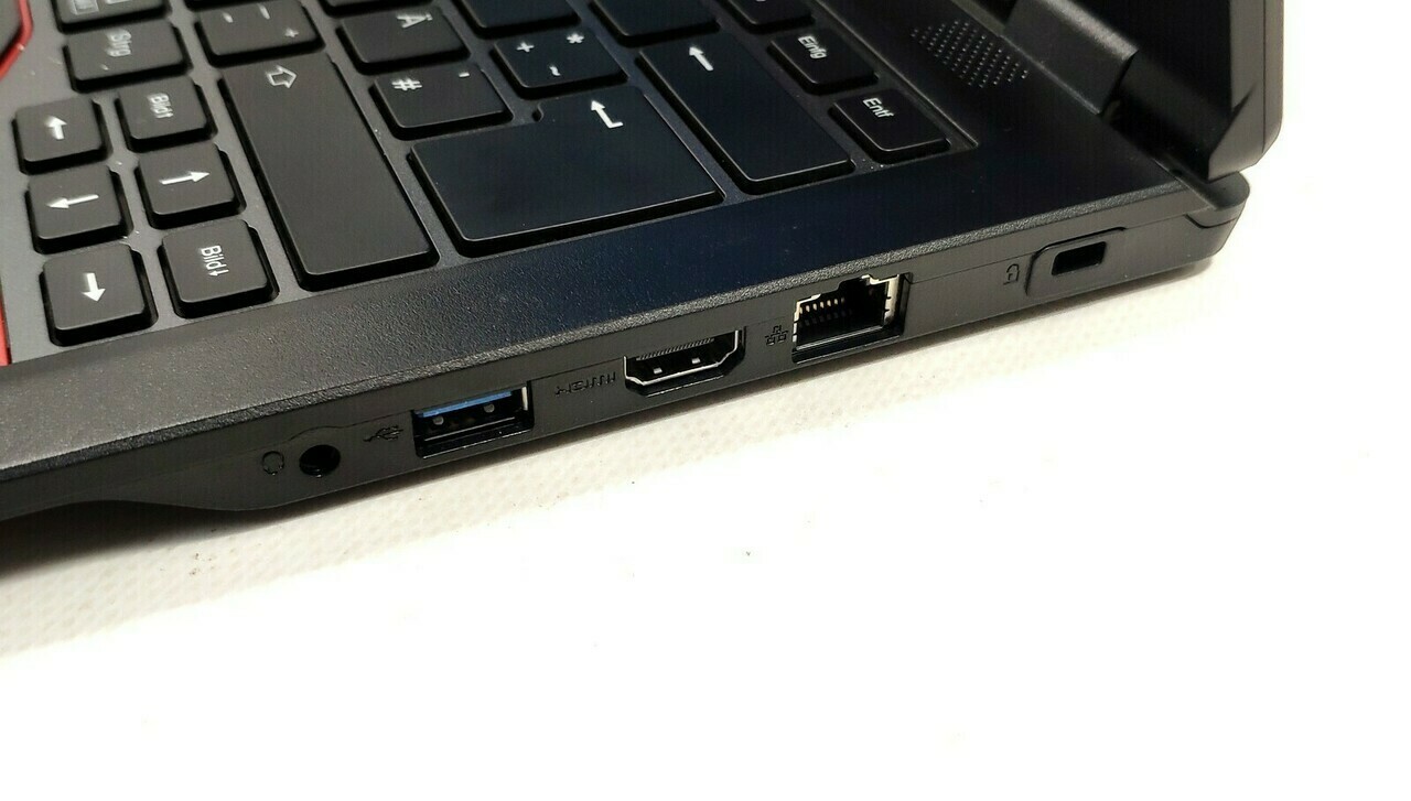 laptop-fujitsu-lifebook-i38gb256gbwin10-pro-kod-producenta-brak