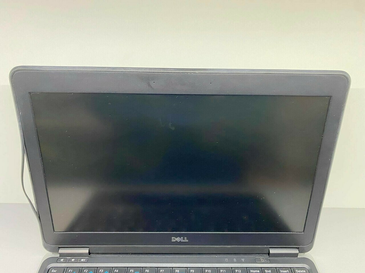 dell-latitude-e7240-i5-4300u-8gb-120gb-win1-wielkosc-pamieci-ram-8-gb