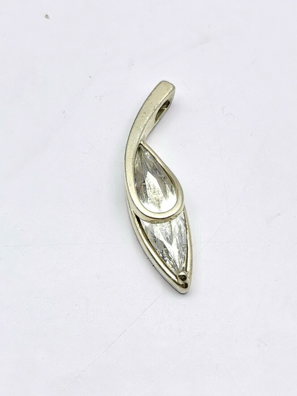 srebrny-wisiorek-lezka-z-oczkiem-925-kamien-cyrkonia