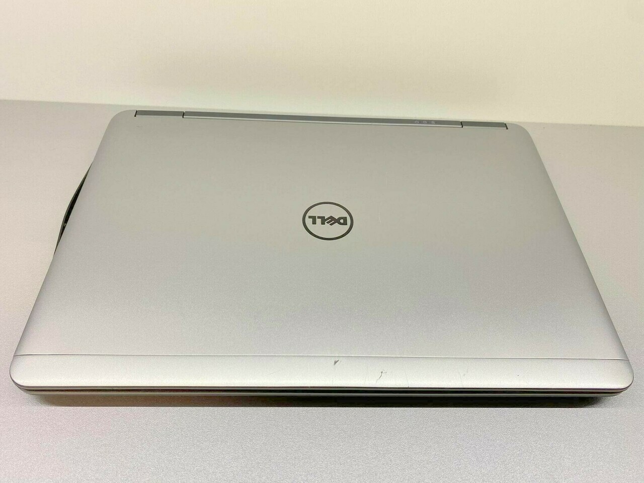dell-latitude-e7240-i5-4300u-8gb-120gb-win1-liczba-rdzeni-procesora-2