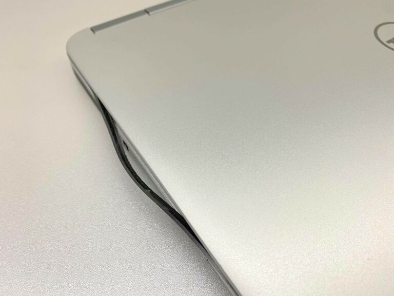DELL LATITUDE E7240 I5-4300U / 8GB / 120GB / WIN1