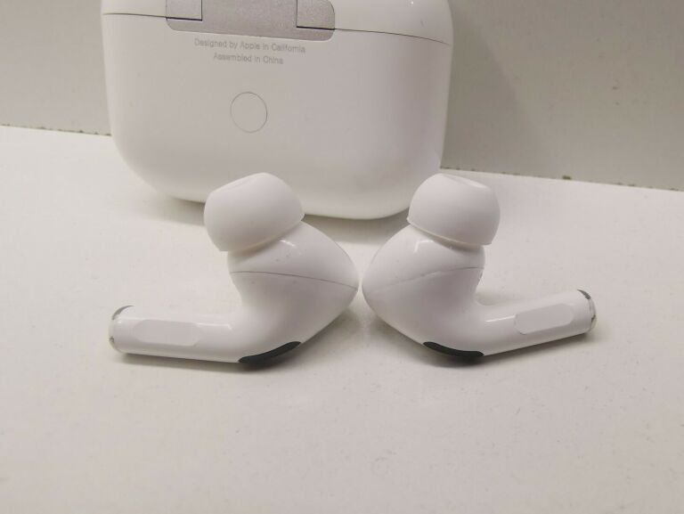 SŁUCHAWKI AIRPODSS PRO KOMPLET