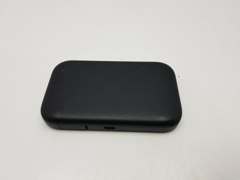 router-mobilny-huawei-e5577c-komplet-producent-huawei