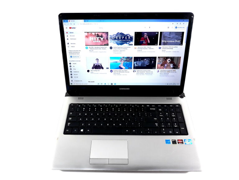 SAMSUNG NP350 | 17,3 | I3 | 4GB RAM | 1TB HDD