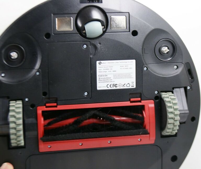 robot-sprzatajacy-lefant-m520-kolor-dominujacy-czarny