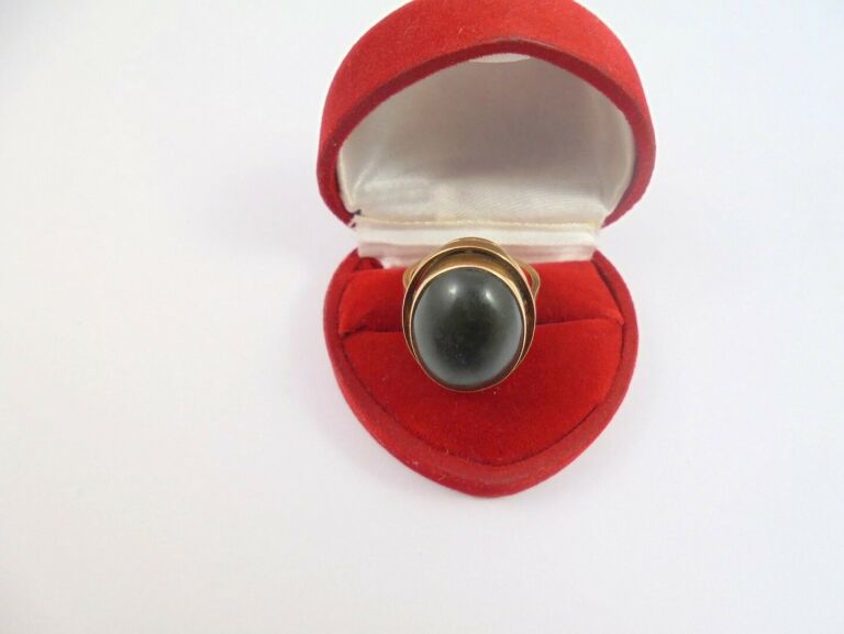 pierscionek-z-duzym-oczkiem-stan-uzywany