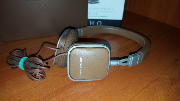 PRZEWODOWE SŁUCHAWKI HARMAN KARDON SOHO KOMPLET