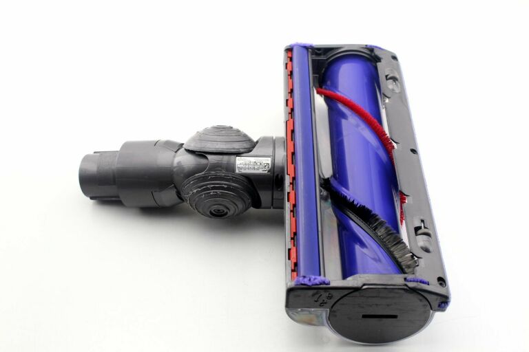 MEGA ODKURZACZ DYSON V8 ANIMAL 2X TURBO SZCZOTKI