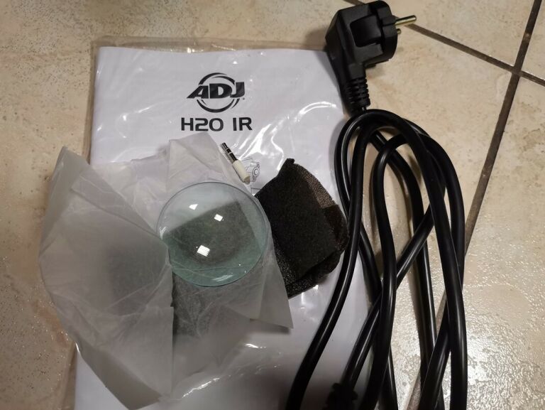 LAMPA EFEKT WODY ADJ H20 IR 12W LED IGŁA