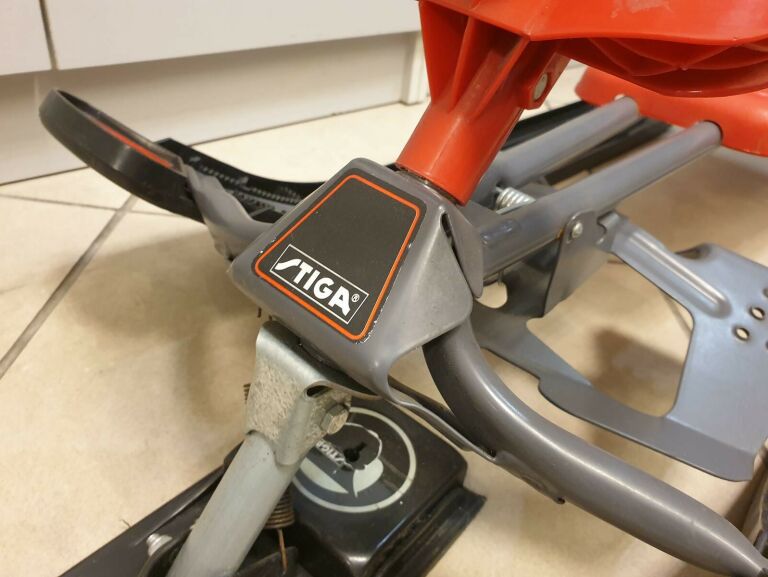 nartosanki-sanki-stiga-kierownica-hamulec-marka-stiga