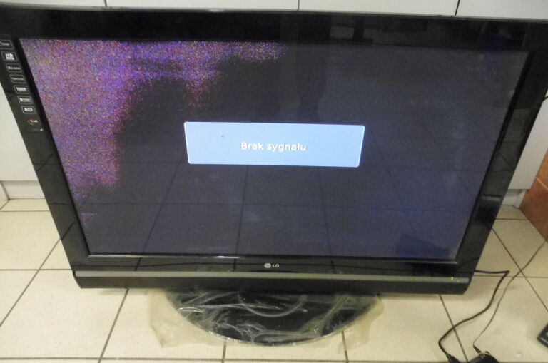 TELEWIZOR LG 42PC51 PILOT