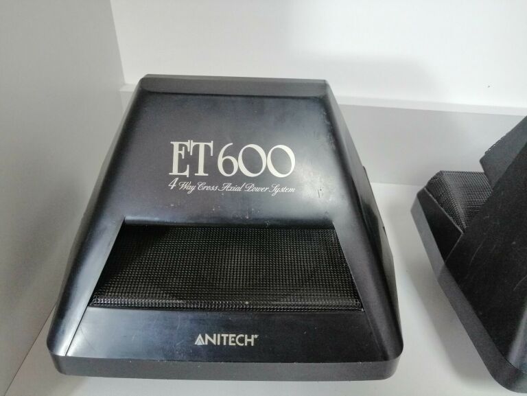 ZESTAW GŁOŚNIKÓW SAMOCHODOWYCH ANITECH ET600