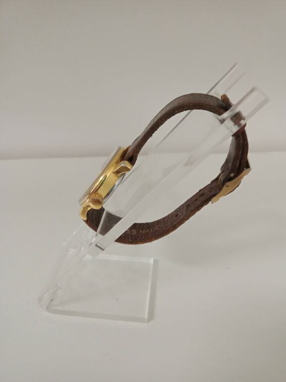 zegarek-swiss-lucerne-typ-nareczny