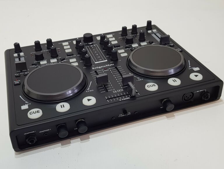 KONSOLA KRUGER&MATZ DJ-002