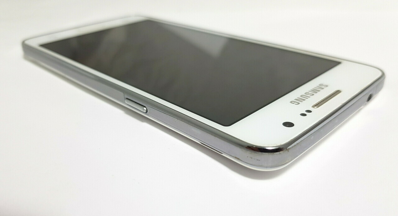 samsung-grand-prime-sm-g531f-etui-opis-typ-smartfon