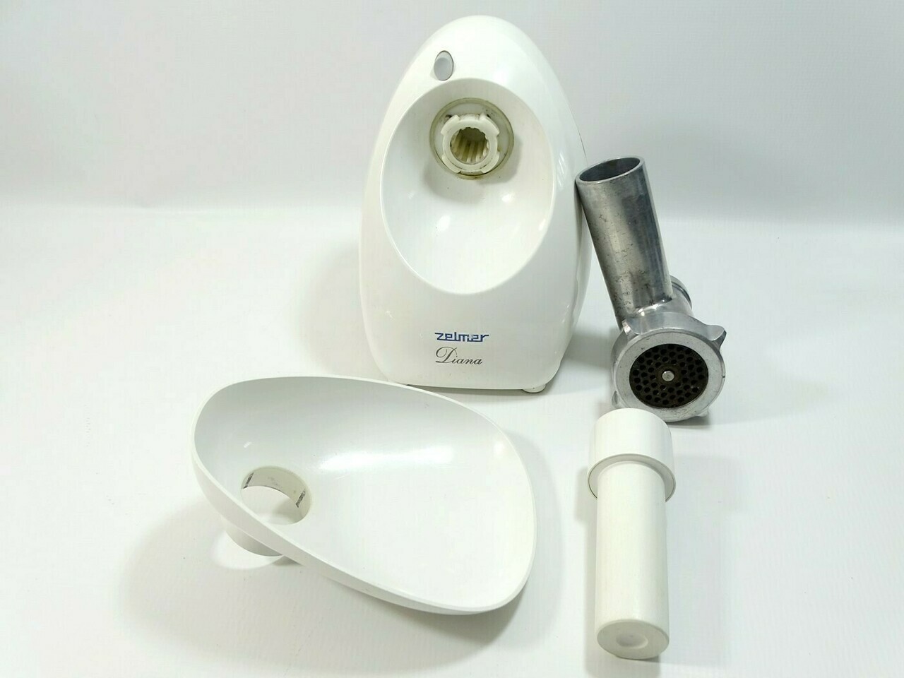 maszynka-do-mielenia-miesa-zelmer-diana-8865-marka-zelmer