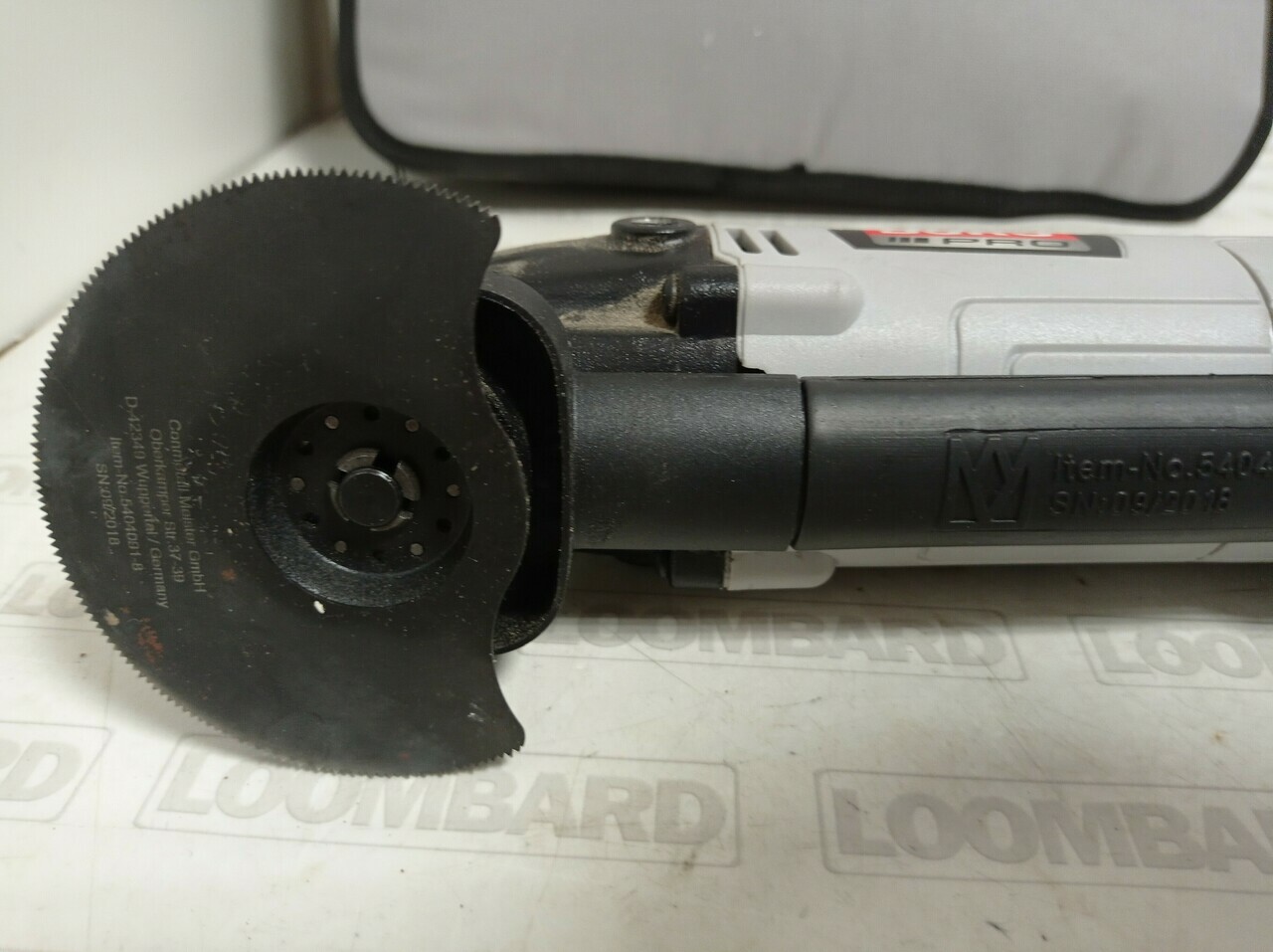 szlifierka-oscylacyjna-duro-pro-dm-300s2-w-torbie-rodzaj-zasilania-sieciowa