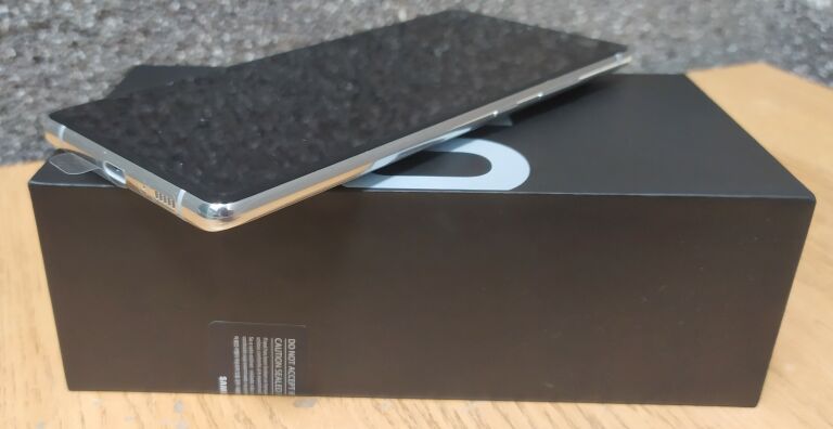 TELEFON SAMSUNG S10 LITE ZABLOKOWANY
