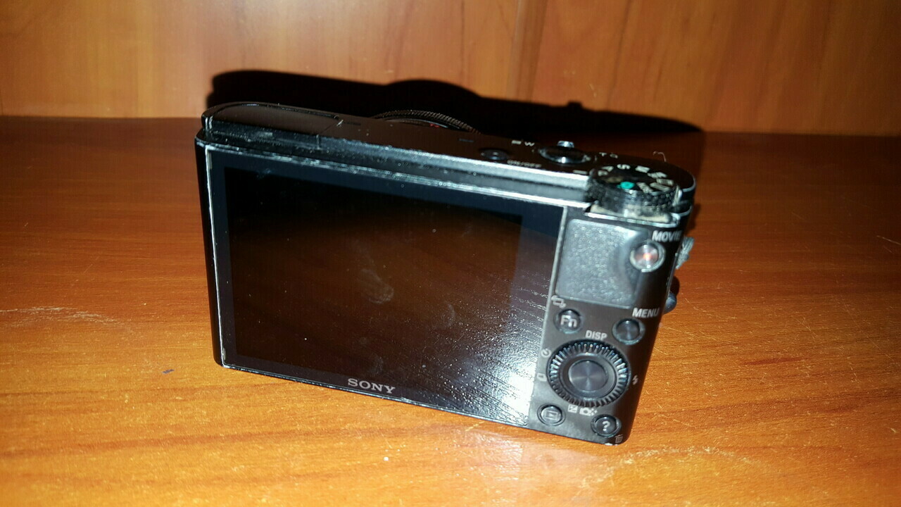 aparat-fotograficzny-sony-dsc-rx100-stabilizacja-cyfrowa