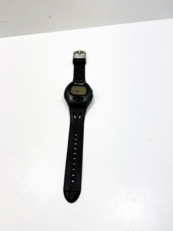 pulsometr-polar-electro-oy-0537-kolor-dominujacy-czarny