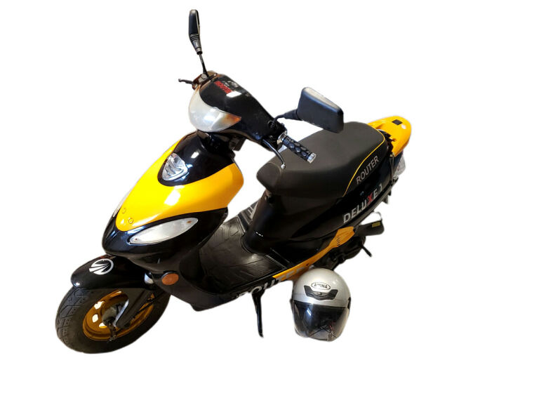 skuter-router-delux-1-romet-49ccm-4t-kask-traugutta-295-rydultowy