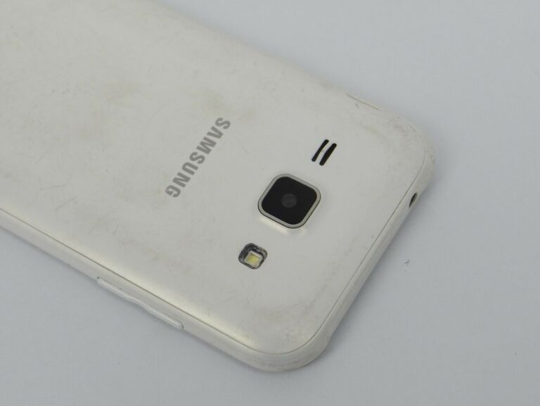 SAMSUNG GALAXY J1 SM-J100H