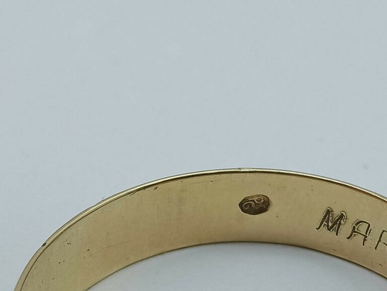 meska-zlota-obraczka-z-grawerem-565g-pr585-r35-kolor-dominujacy-zloty