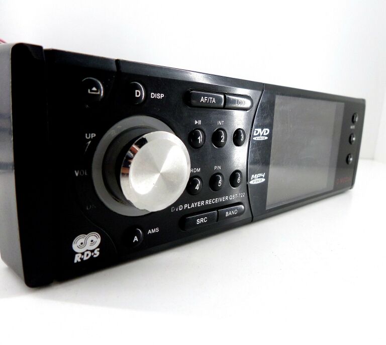 RADIO SAMOCHODOWE Q.MEDIA QST-722