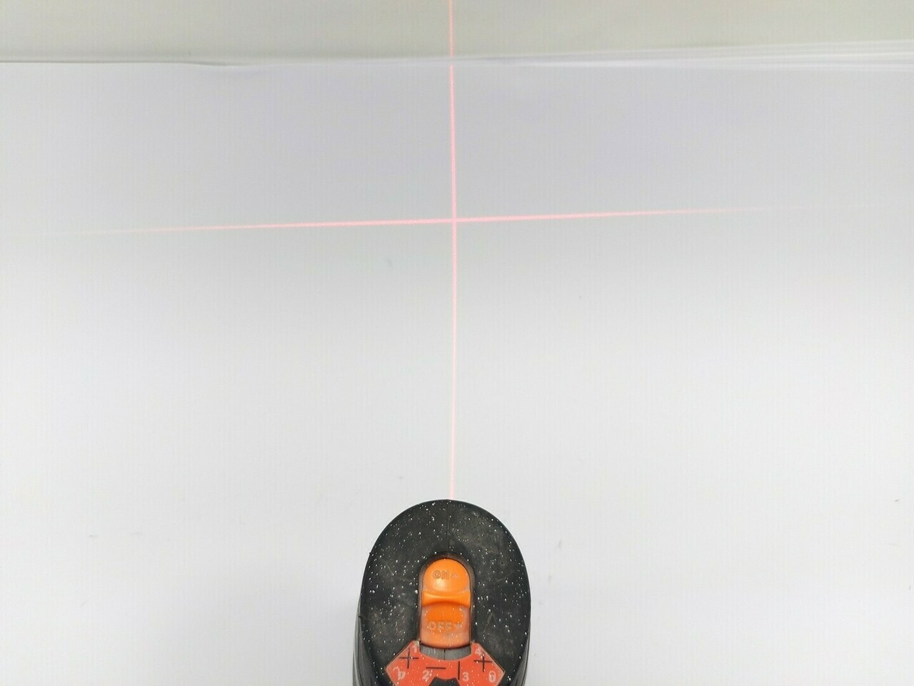 laser-krzyzowy-einhell-nkl-904-statyw-stan-uzywany