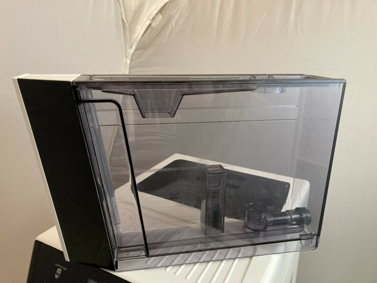 ekspres-delonghi-primadonna-class-ecam55065w-kolor-dominujacy-bialy