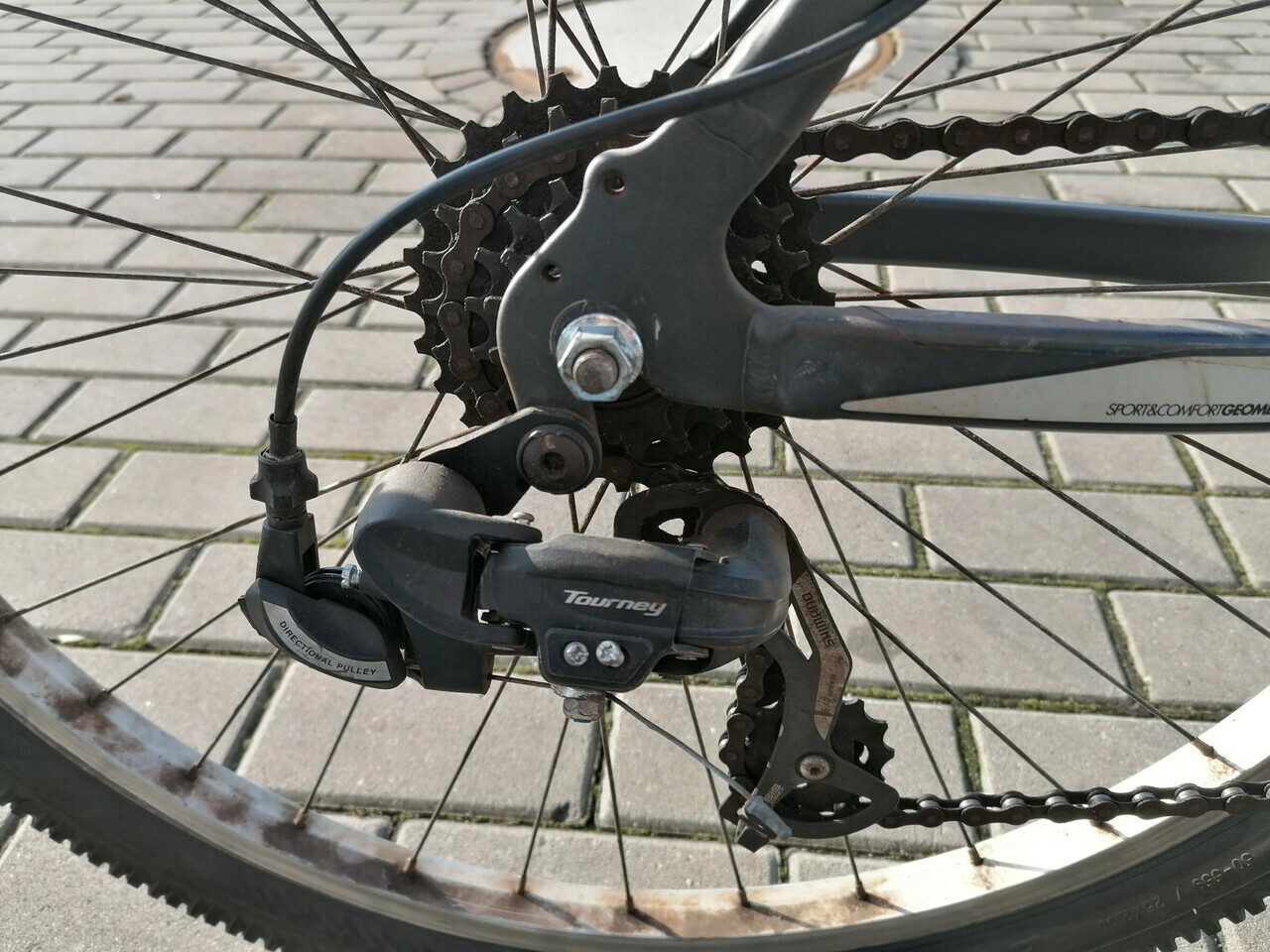 rower-decathlon-btwin-rockrider-340-26-rozmiar-kola-26