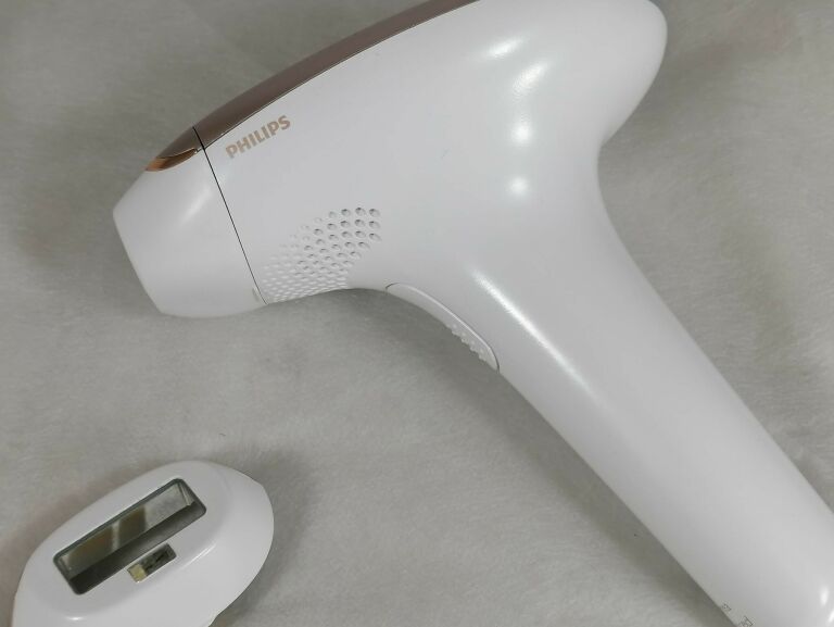 DEPILATOR LASEROWY PHILIPS LUMEA ADVANCED 1997/00