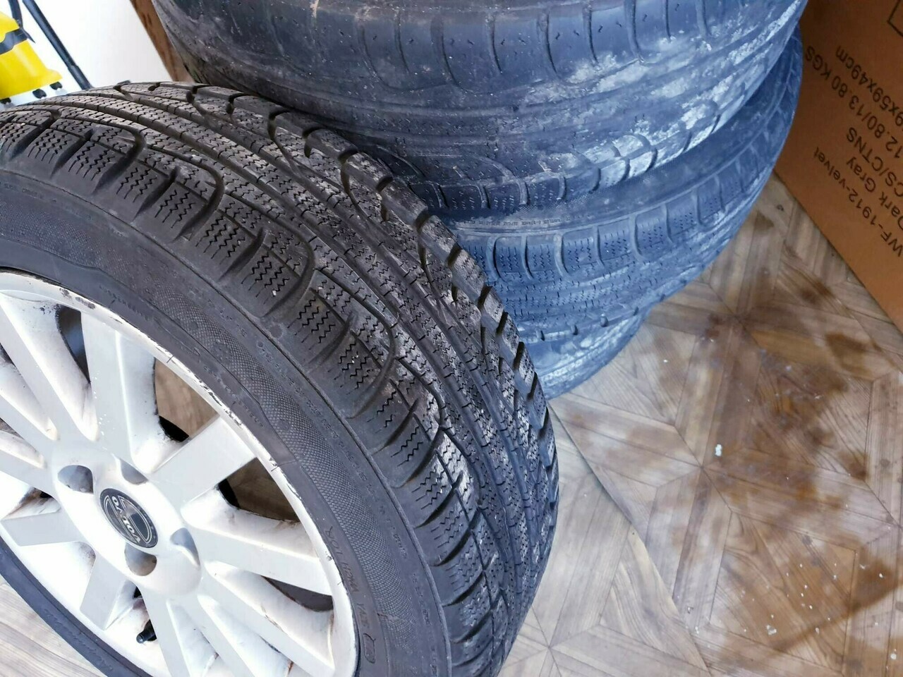 4-felgi-volvo-16-opony-kumho-izen-xw-kw17-4x115-srednica-felgi-16
