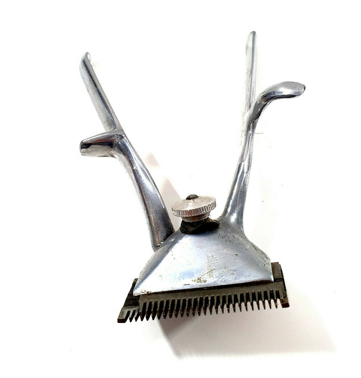 zabytkowa-maszynka-do-strzyzenia-theodosia-radna-1-wolow-gracja