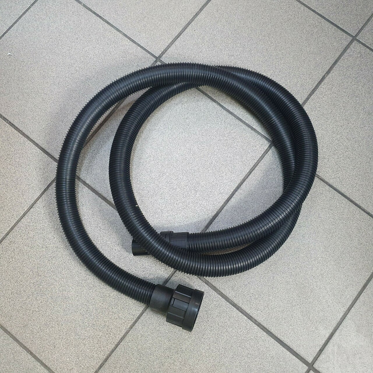 odkurzacz-macallister-mewvp30l-1400-polecam-pojemnosc-zbiornika-30