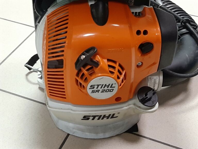 opryskiwacz-spalinowy-plecakowy-stihl-sr200-wyszynskiego-24-tczew