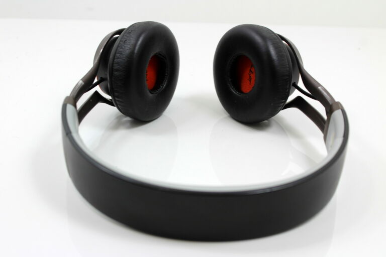 sluchawki-bezprzewodowe-jabra-revo-400-marka-jabra