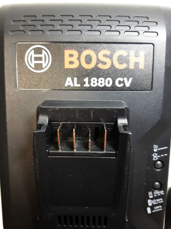 ŁADOWARKA BOSCH AL 1880 CV