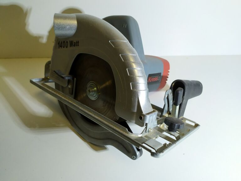 pilarka-tarczowa-kress-1400-hks-niepodleglosci-393-gryfice