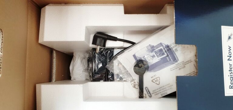 EKSPRES DO KAWY DELONGHI ECAM 23.260 CZARNY