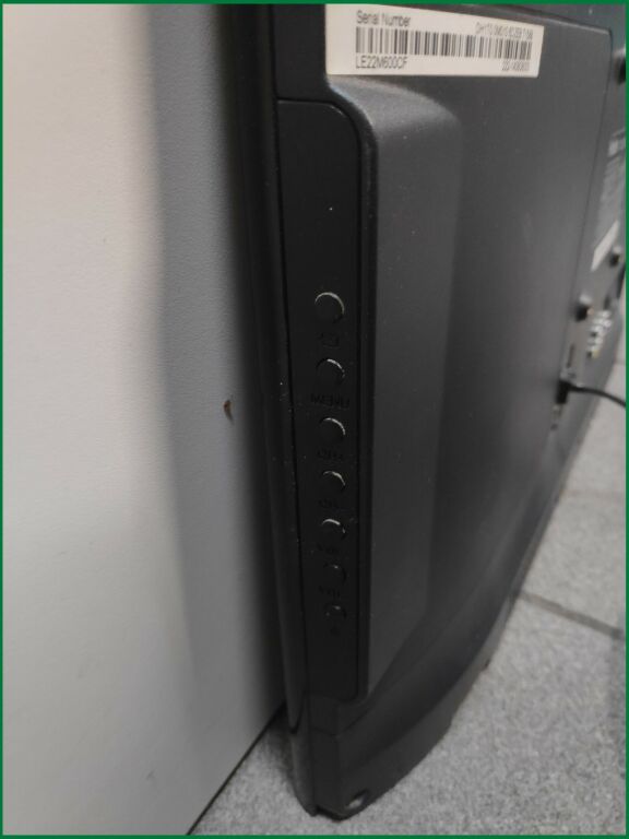 TELEWIZOR HAIER LE22M600CF USZKODZONY